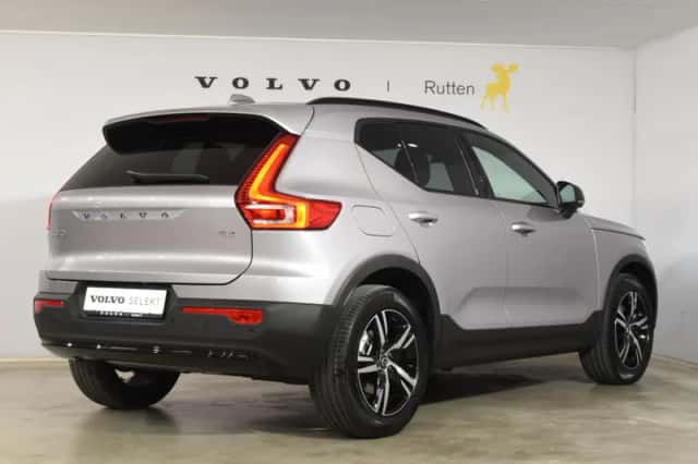 Volvo XC40 (2026) thumbnail 3