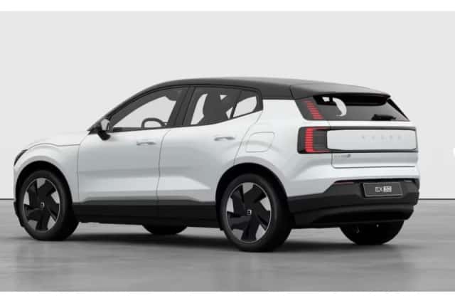 Volvo EX30 (2025) thumbnail 2