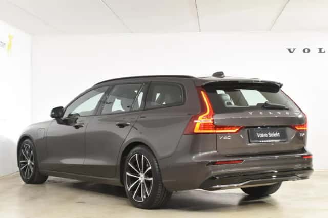 Volvo V60 (2025) thumbnail 5