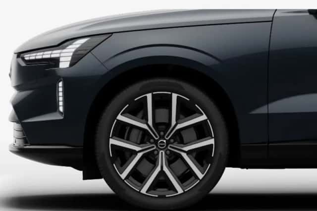 Volvo EX90 (2026) thumbnail 3