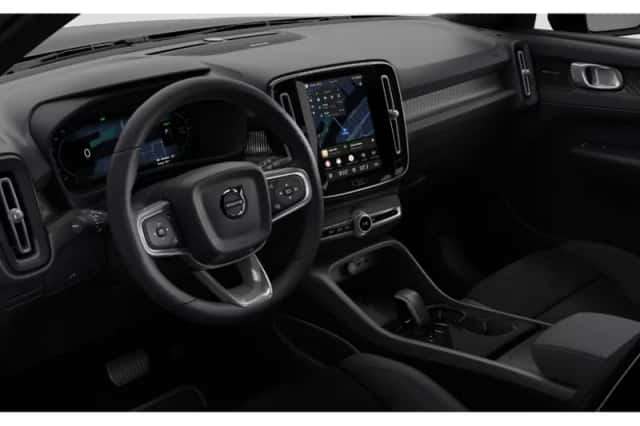 Volvo EX40 (2026) thumbnail 4