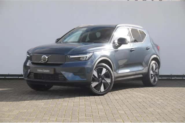 Volvo EX40 (2026) thumbnail 3