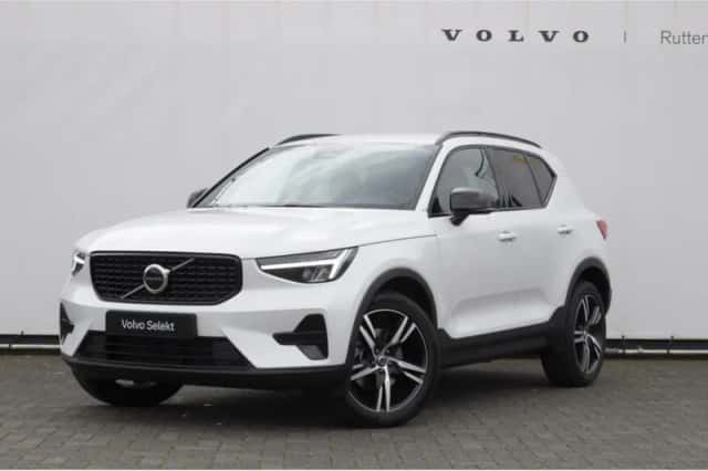Volvo XC40 (2026) thumbnail 3