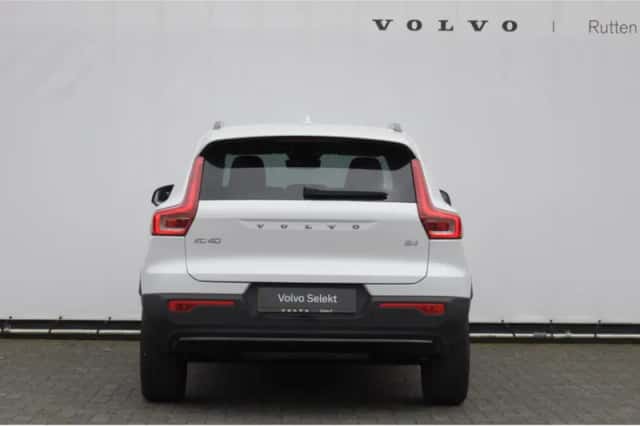 Volvo XC40 (2026) thumbnail 5