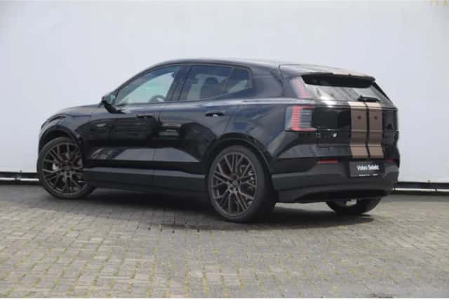 Volvo EX30 (2026) thumbnail 5