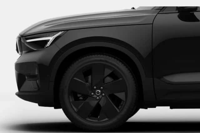 Volvo EX40 (2026) thumbnail 3