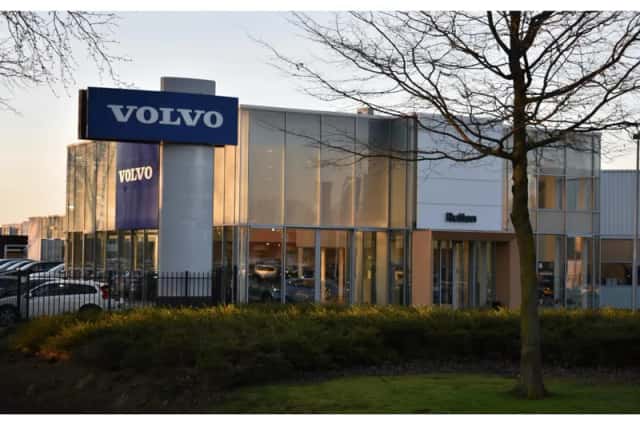 Volvo EX40 (2026) thumbnail 6