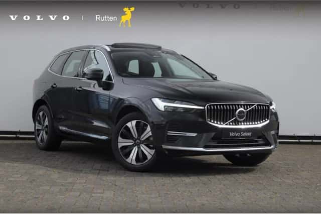 Volvo XC60 (2023) thumbnail 1