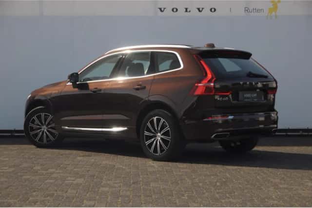 Volvo XC60 (2020) thumbnail 5