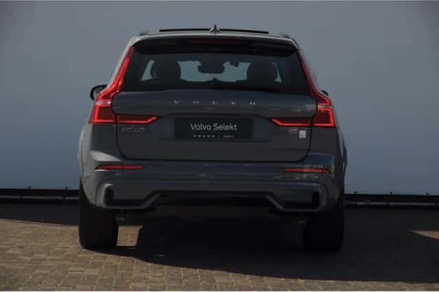 Volvo XC60 (2024) thumbnail 6
