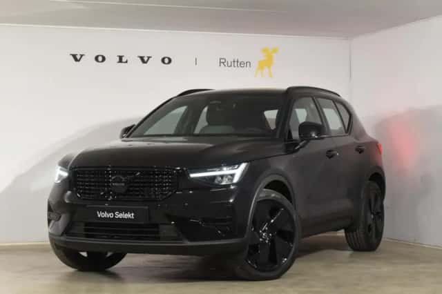 Volvo XC40 (2025) thumbnail 3