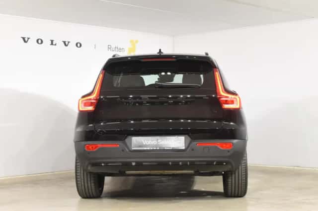 Volvo XC40 (2025) thumbnail 6