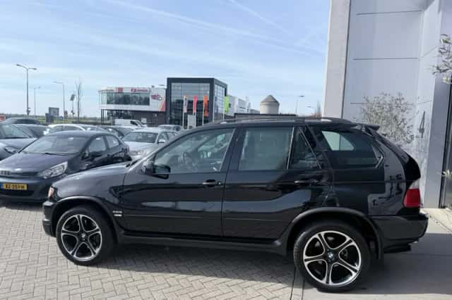 BMW X5 (2002) thumbnail 6