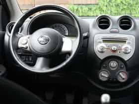 Nissan Micra (2012) thumbnail 11