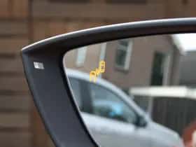 SEAT Arona (2018) thumbnail 17