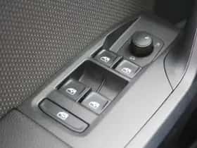 SEAT Arona (2018) thumbnail 21