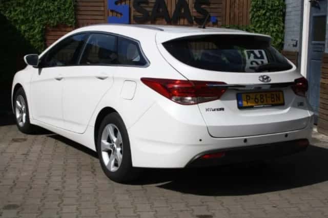 Hyundai i40 (2016) thumbnail 4