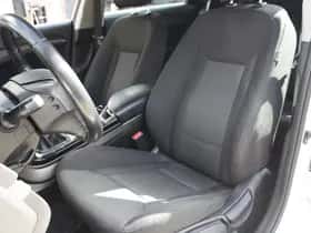 Hyundai i40 (2016) thumbnail 8