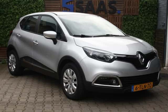 Renault Captur (2014) thumbnail 3