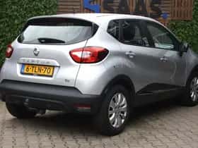 Renault Captur (2014) thumbnail 4