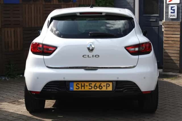Renault Clio (2014) thumbnail 5