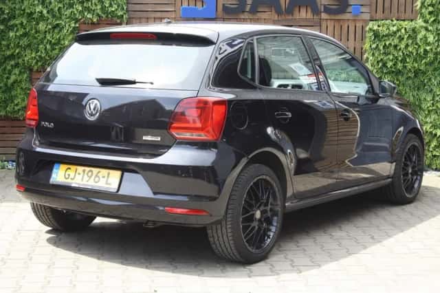 Volkswagen Polo (2014) thumbnail 6