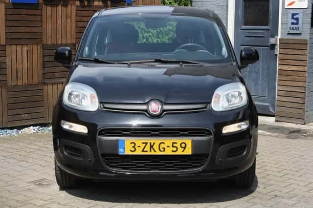 Fiat Panda (2015) thumbnail 2