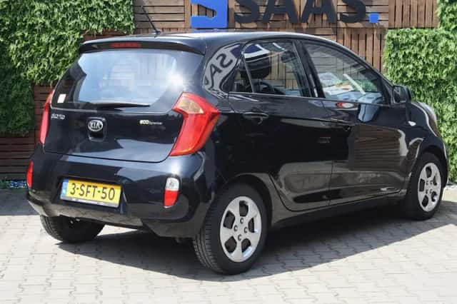Kia Picanto (2014) thumbnail 5