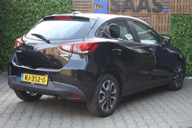 Mazda 2 (2017) thumbnail 4