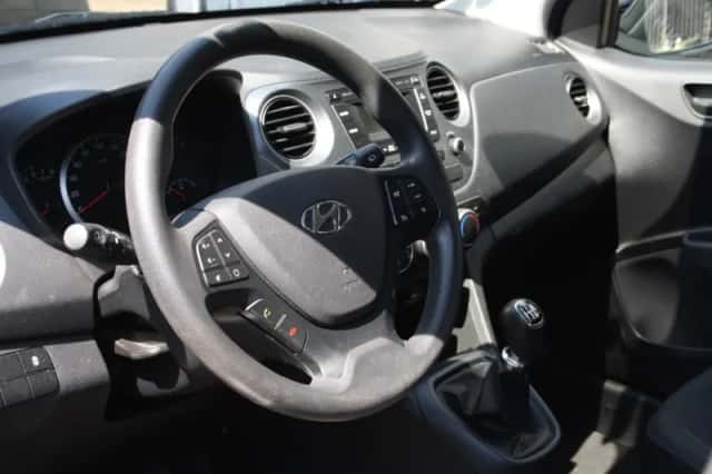 Hyundai i10 (2019) thumbnail 6