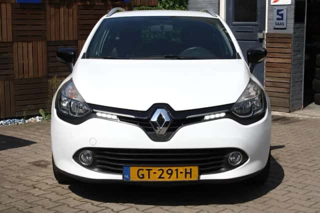 Renault Clio (2015) thumbnail 2