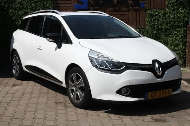 Renault Clio (2015) thumbnail 3