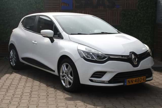 Renault Clio (2017) thumbnail 3