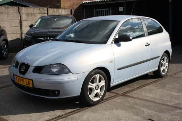 SEAT Ibiza (2004) thumbnail 1