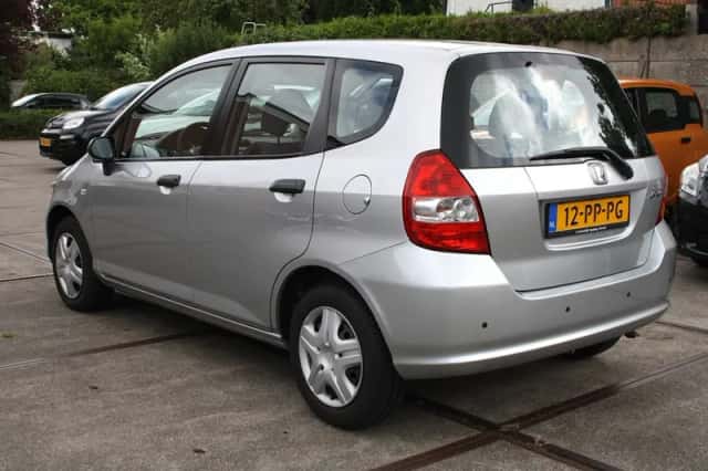 Honda Jazz (2004) thumbnail 6