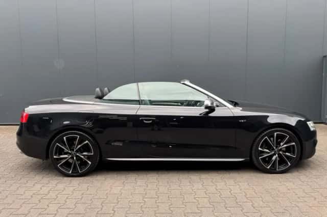 Audi A5 (2012) thumbnail 5