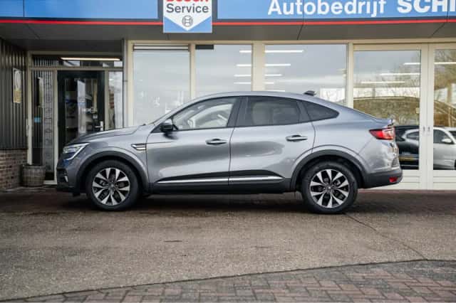 Renault Arkana (2021) thumbnail 5