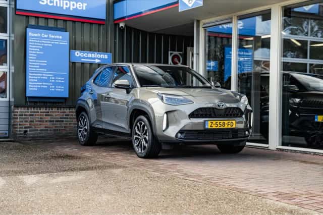 Toyota Yaris Cross (2024) thumbnail 2