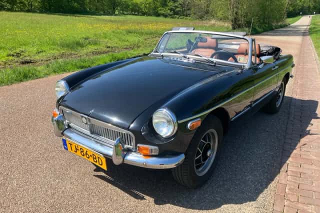 MG B type (1979) thumbnail 1