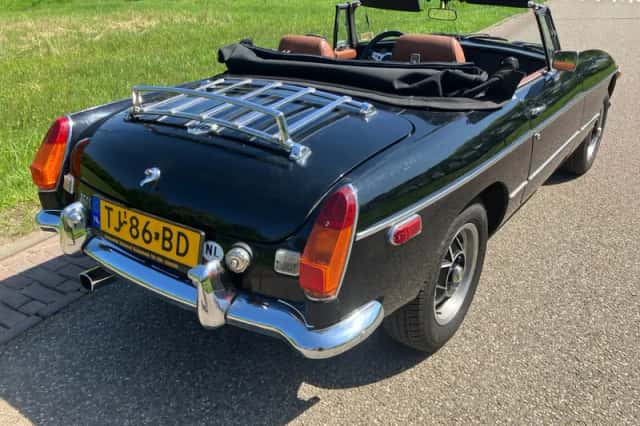 MG B type (1979) thumbnail 5