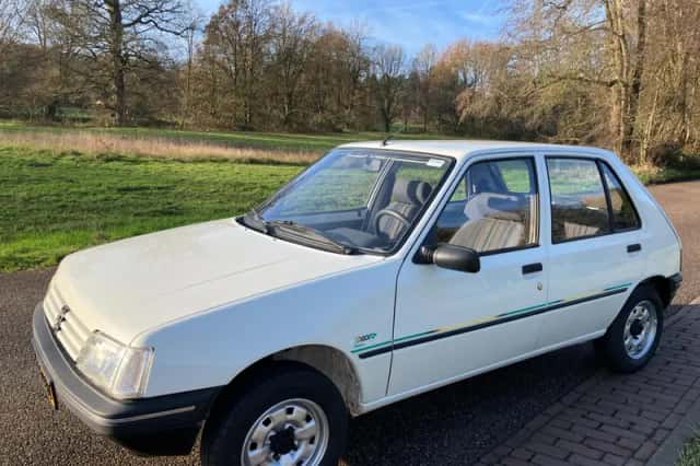 Peugeot 205 (1993) thumbnail 3