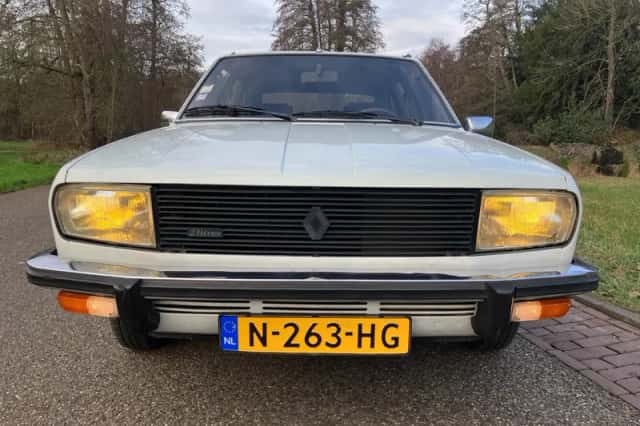 Renault 20 (1983) thumbnail 6