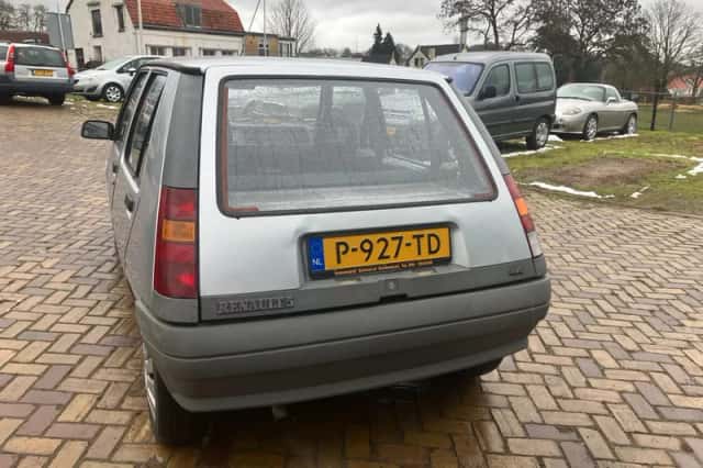 Renault 5 (1991) thumbnail 5