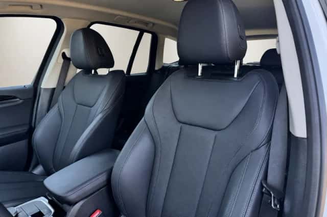 BMW X3 (2022) thumbnail 4