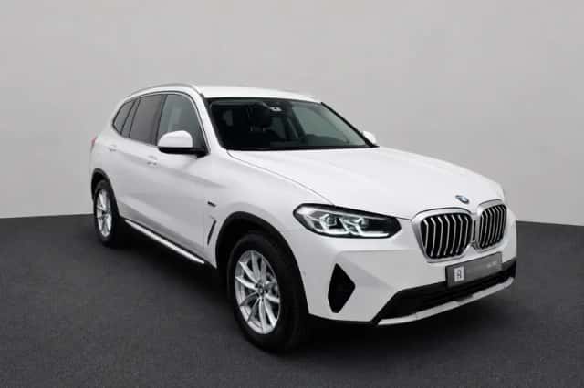 BMW X3 (2022) thumbnail 5