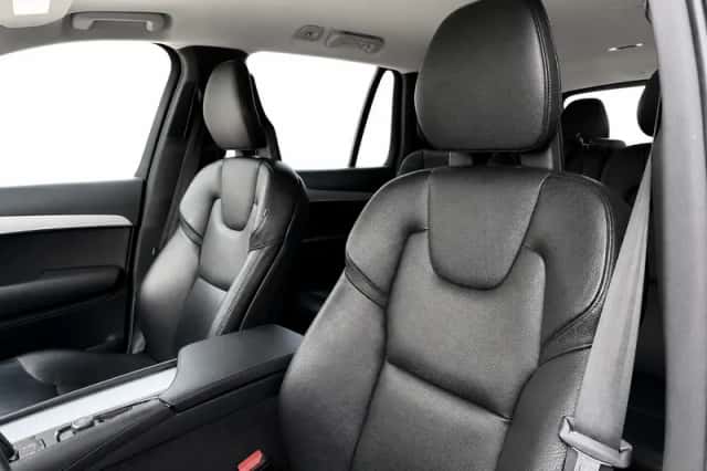 Volvo XC90 (2020) thumbnail 4