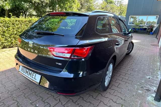 SEAT Leon (2018) thumbnail 3