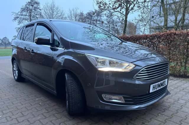Ford Grand c max (2017) thumbnail 4