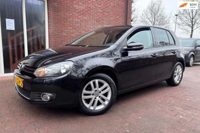 Volkswagen Golf (2012) thumbnail 1