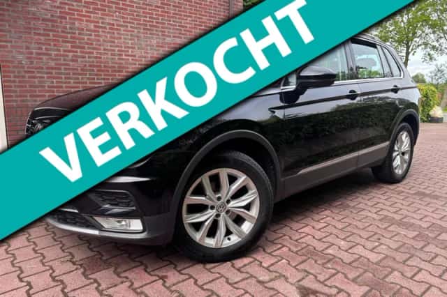 Volkswagen Tiguan (2016) thumbnail 1